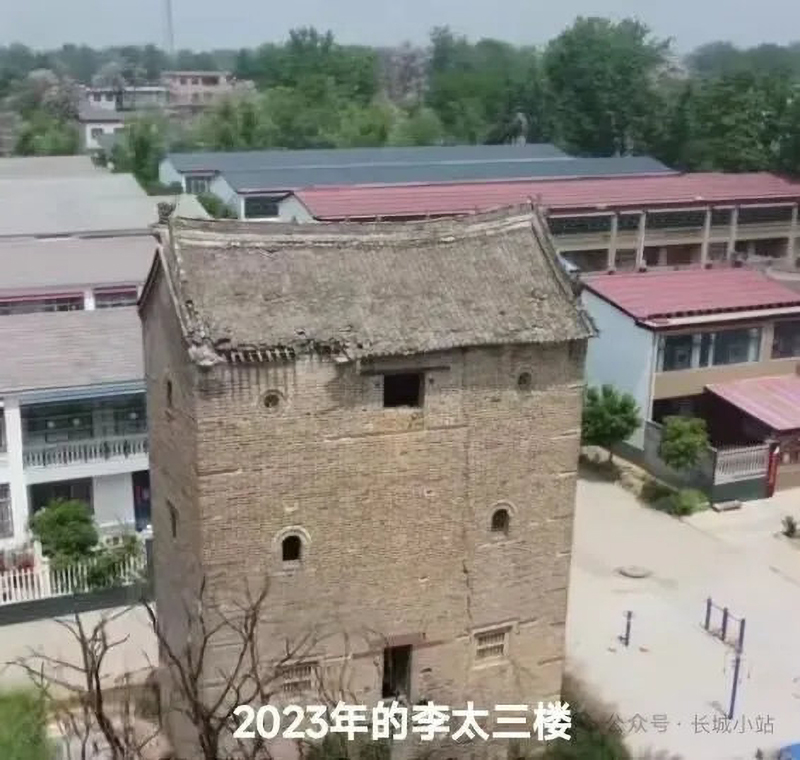 002.jpg